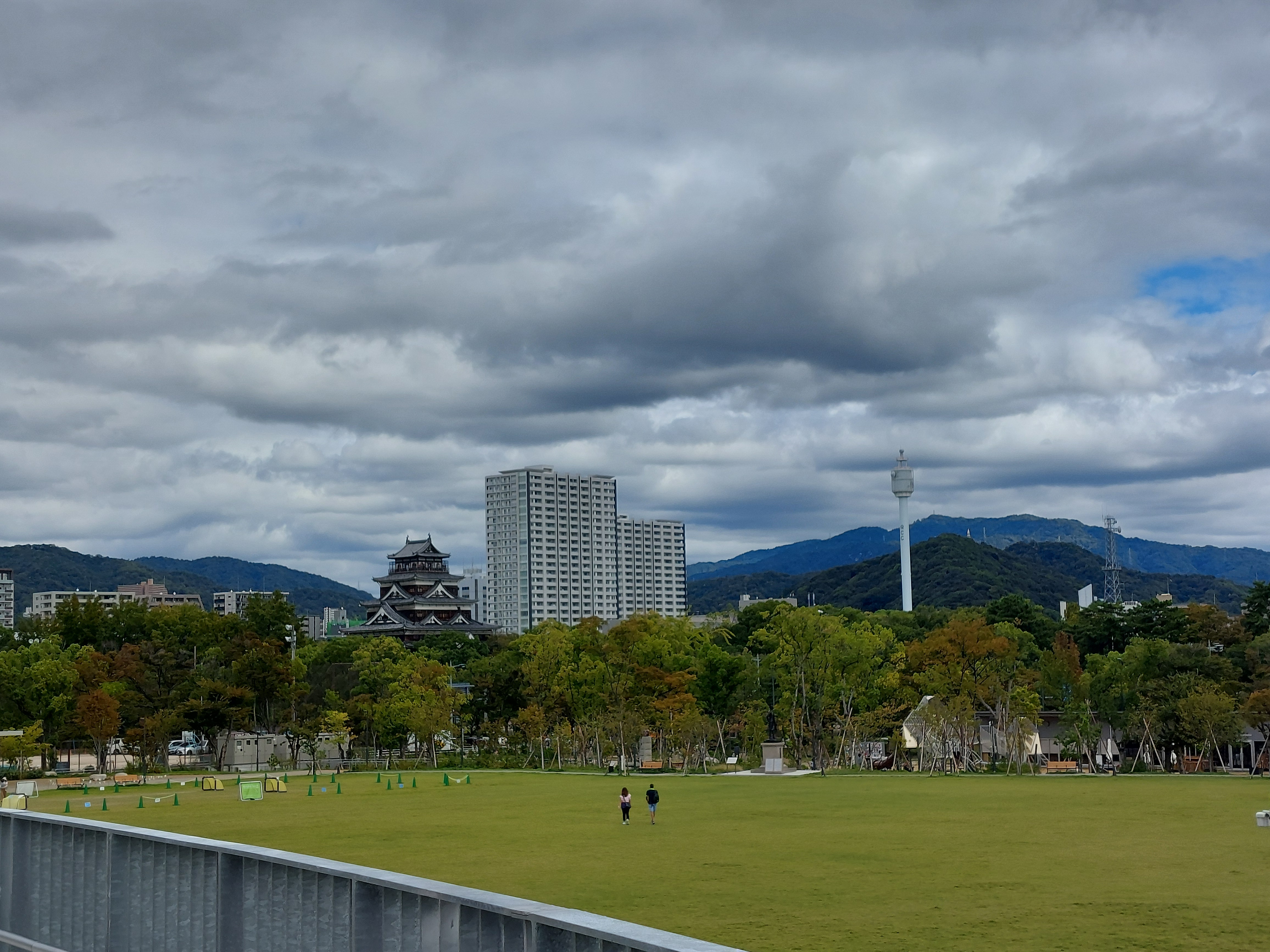 広島城遠いからの眺め