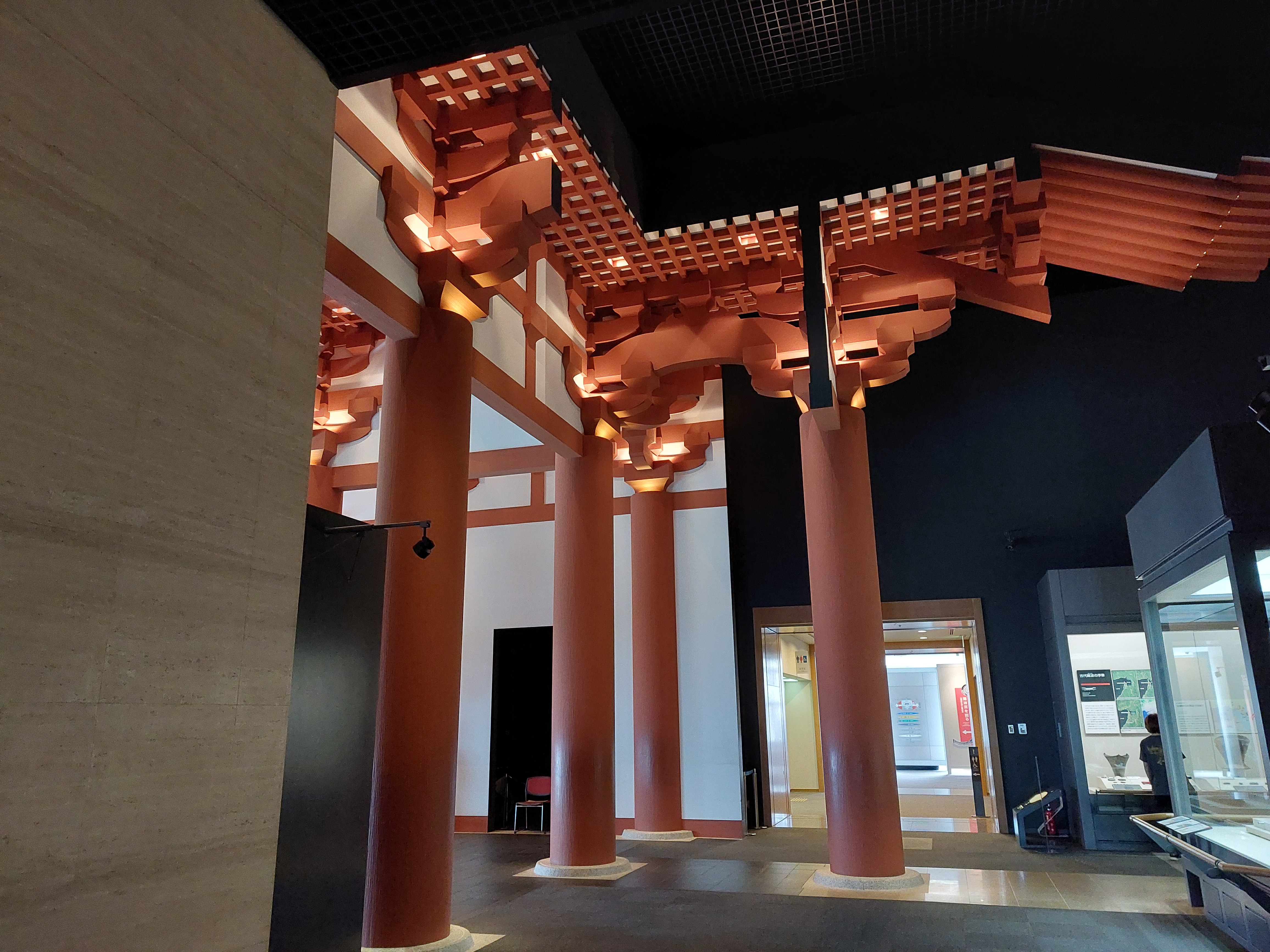 大阪歴史博物館の中