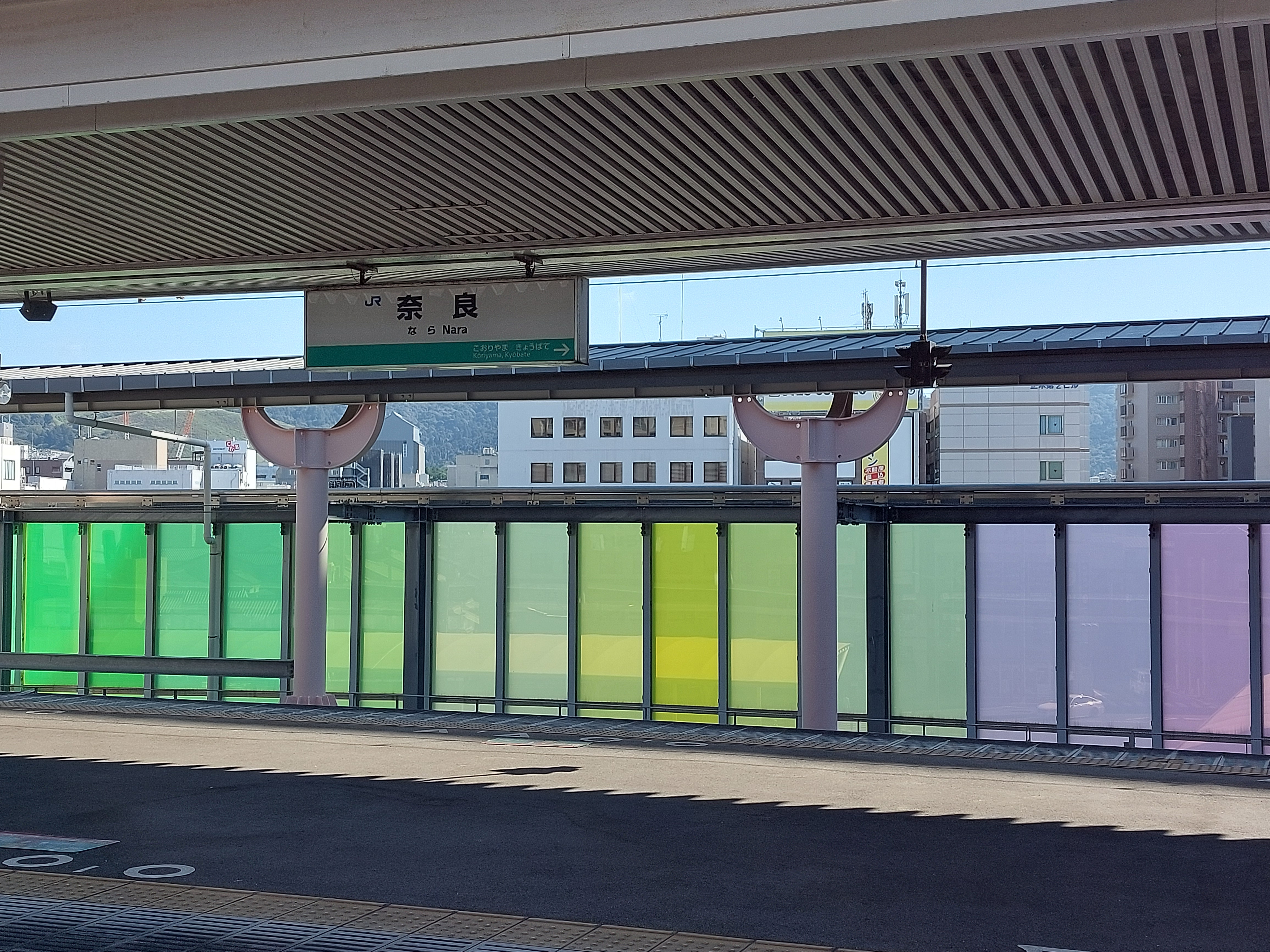 奈良駅の中