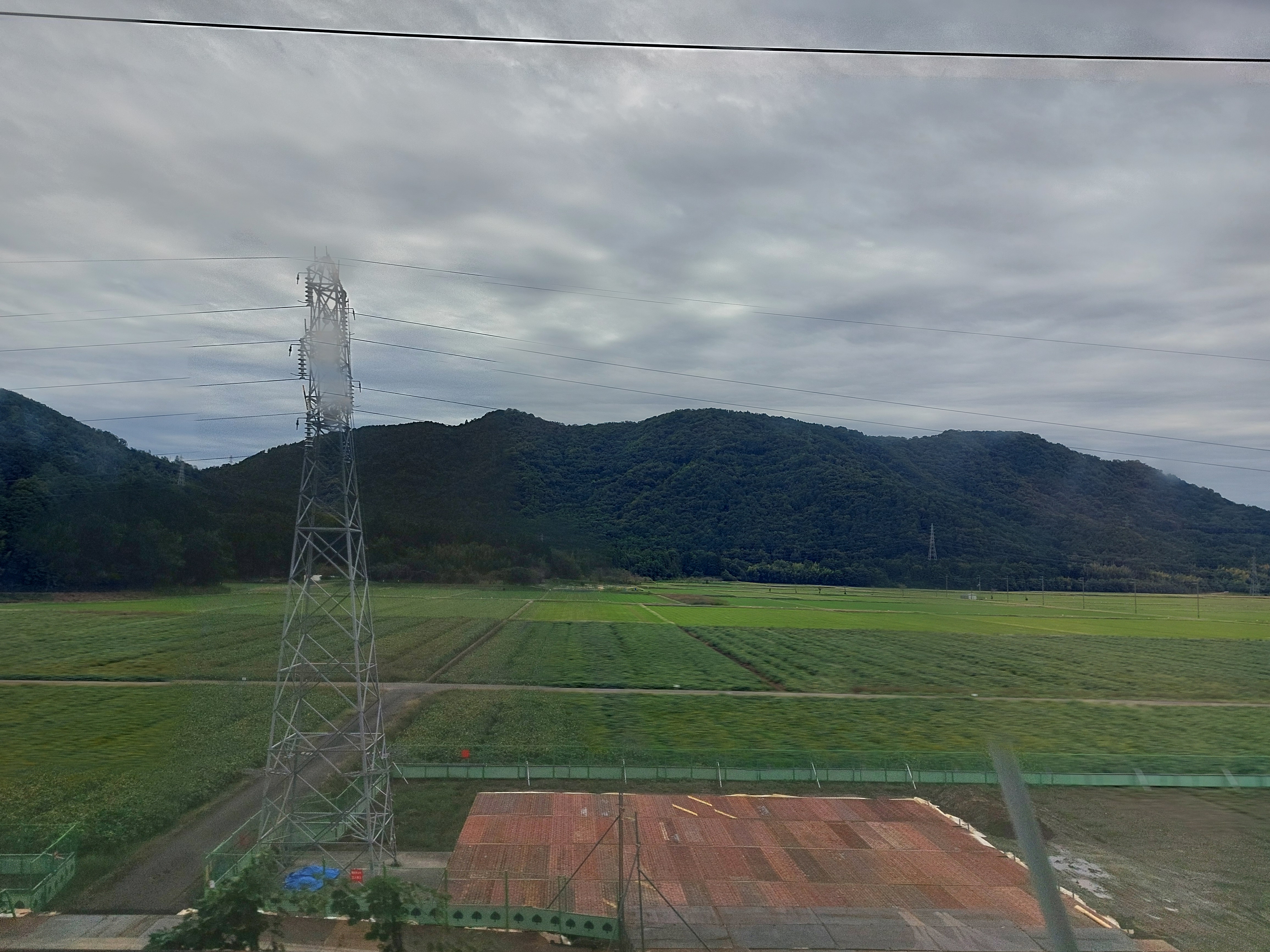 新幹線からの眺め