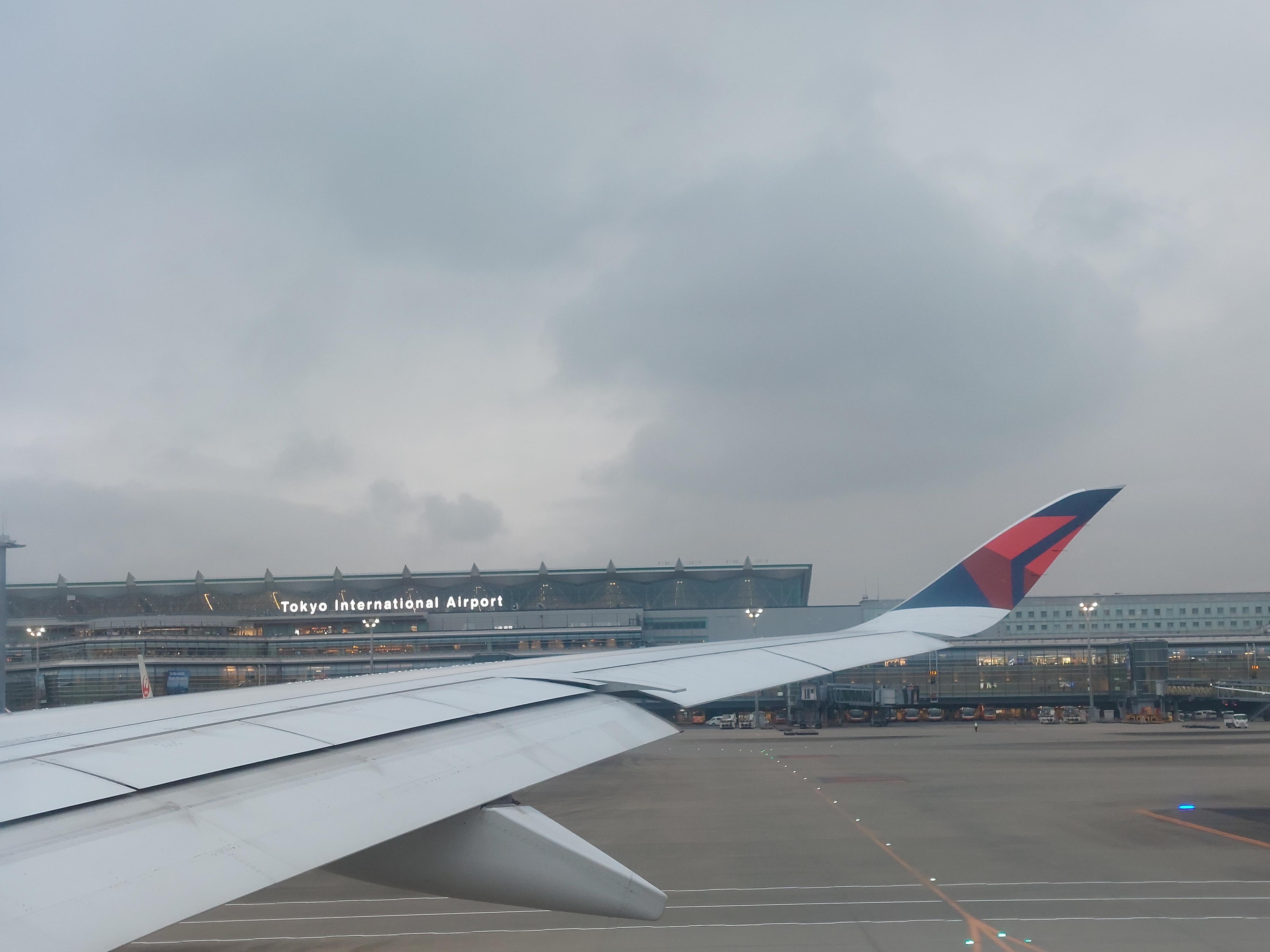 飛行機の中からの眺め